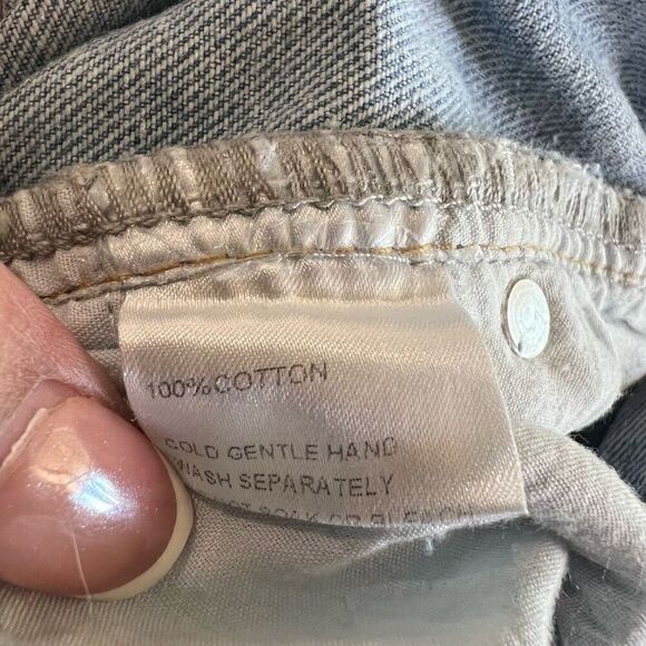 Thatssofetch women’s distressed jeans size 6 - Picture 10 of 10